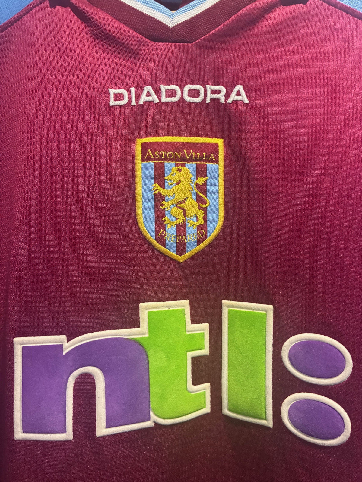 Aston Villa Home Shirt (2000-01)